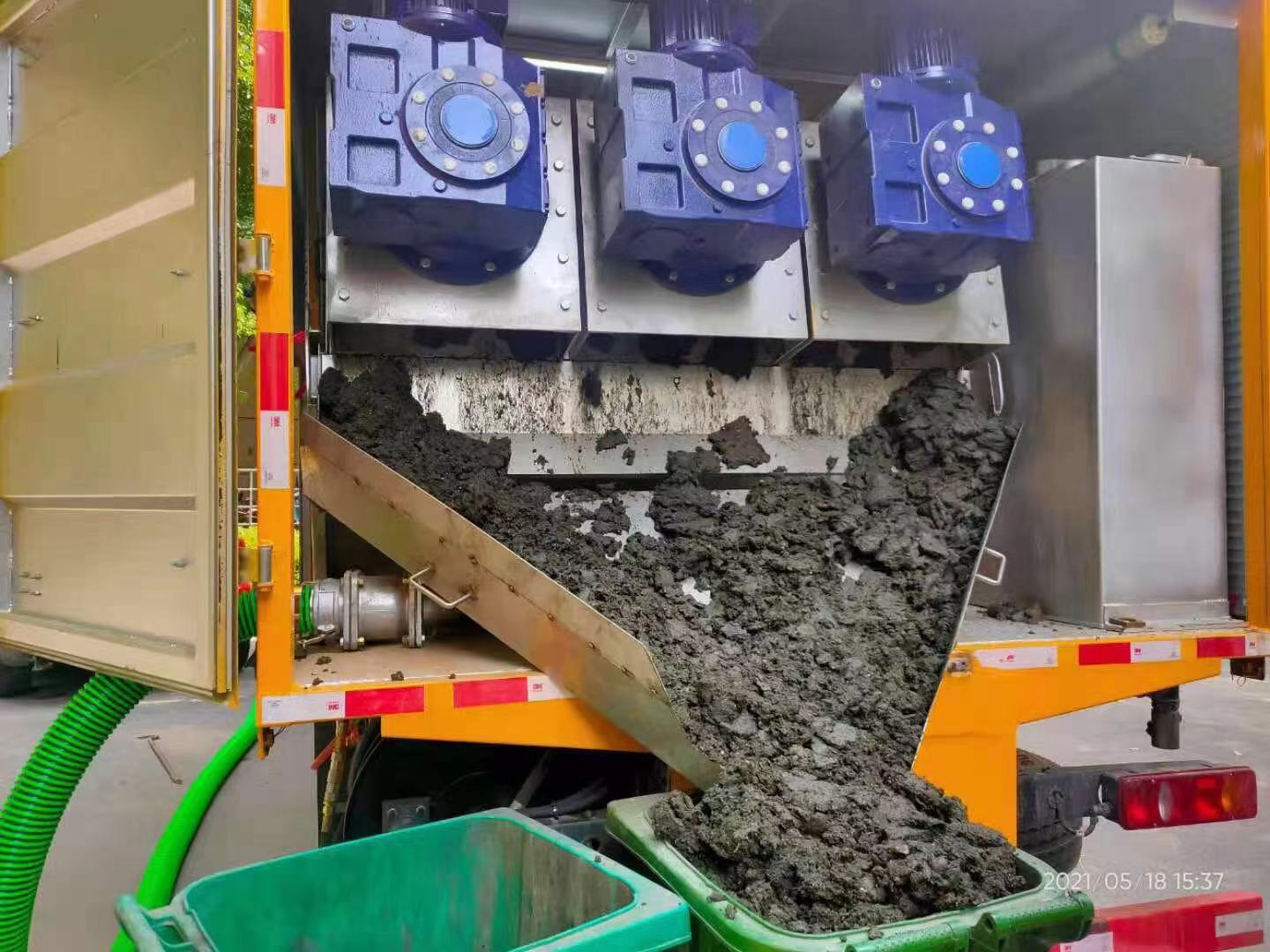 兴山化粪池清掏城市维护站-泥浆净化干湿分离处理